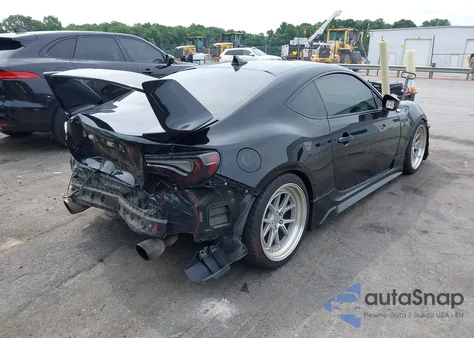2013 Scion Fr-S from USA, damaged, VIN JF1ZNAA18D1704331